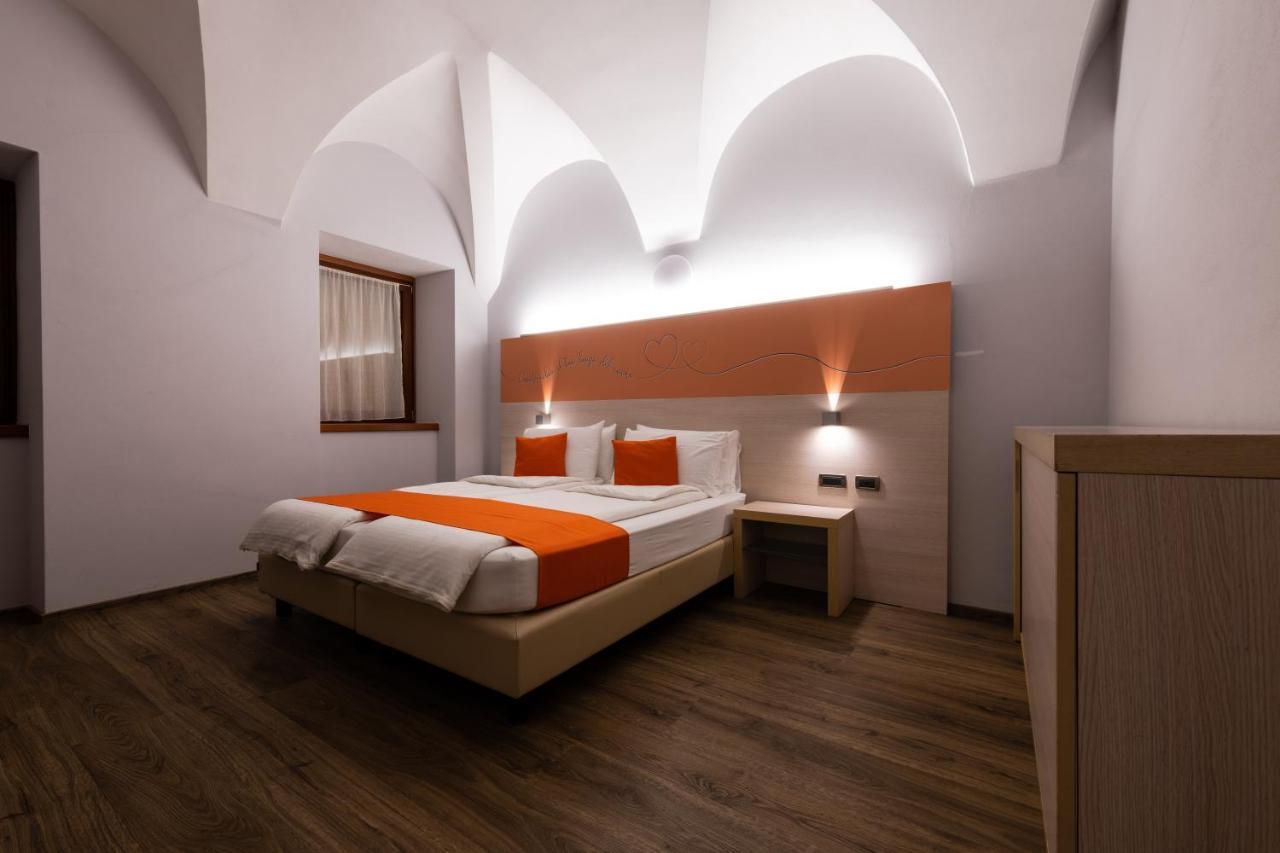 Albergo Casavecchia Tiarno di Sopra エクステリア 写真