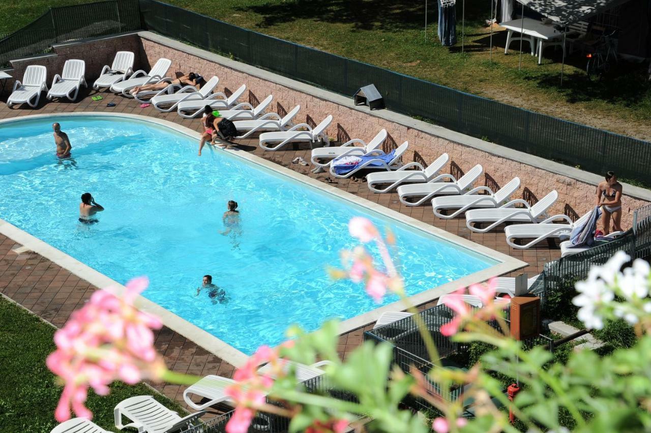 Albergo Casavecchia Tiarno di Sopra エクステリア 写真